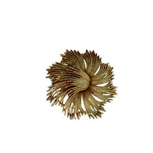 Vintage Celebrity NY‎ Womens Flower Pin Brooch Gold Plated 3" 1960